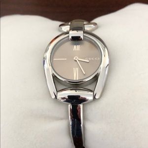 Gucci Horsebit Watch. Retail value $850.